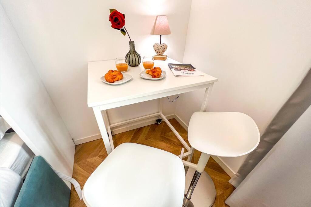 אביניון Maison Jacob - Hyper Centre - Maison Historique - Air Conditioning - Wifi חדר תמונה